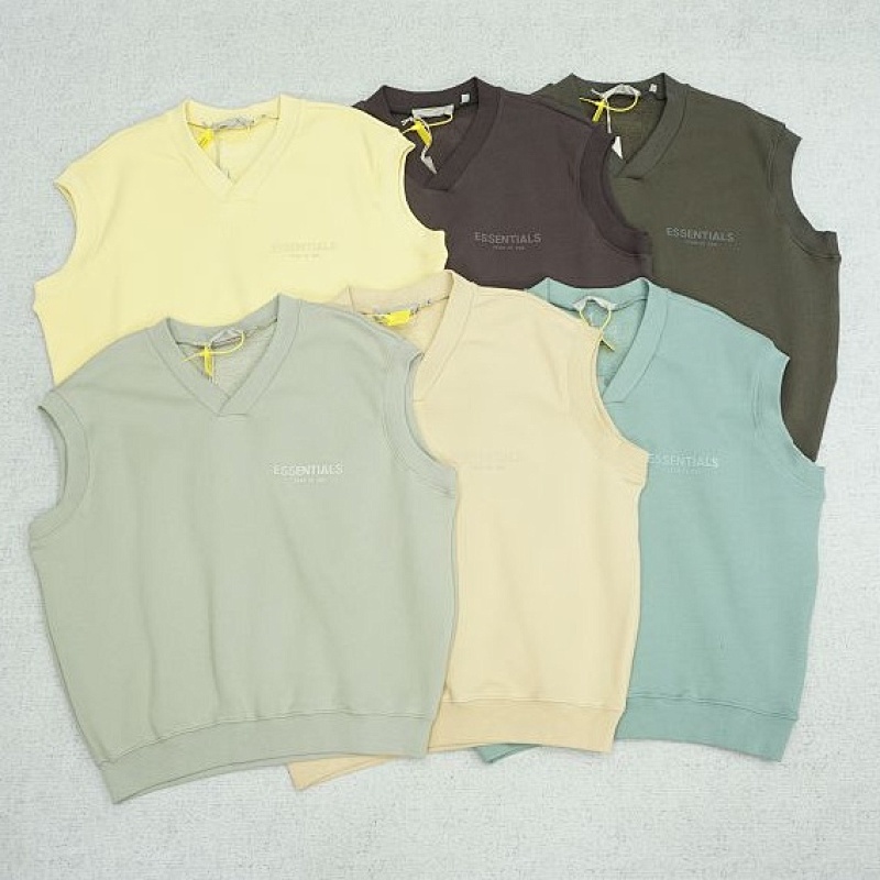 FEAR OF GOD ESSENTIALS FOG LOGO