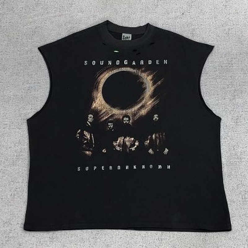 SAINT “ Metallica tee