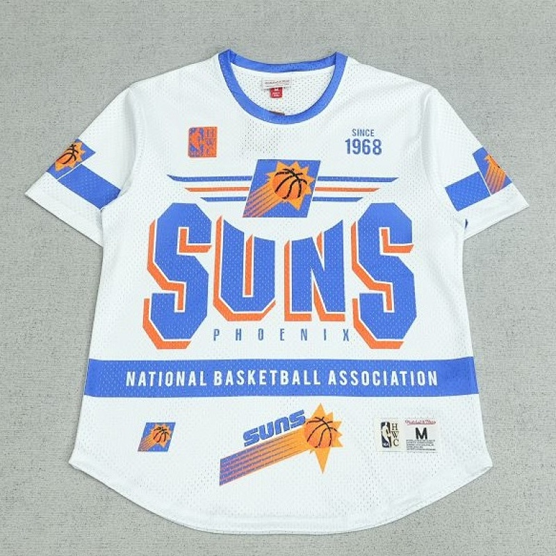 Mitchell & Ness