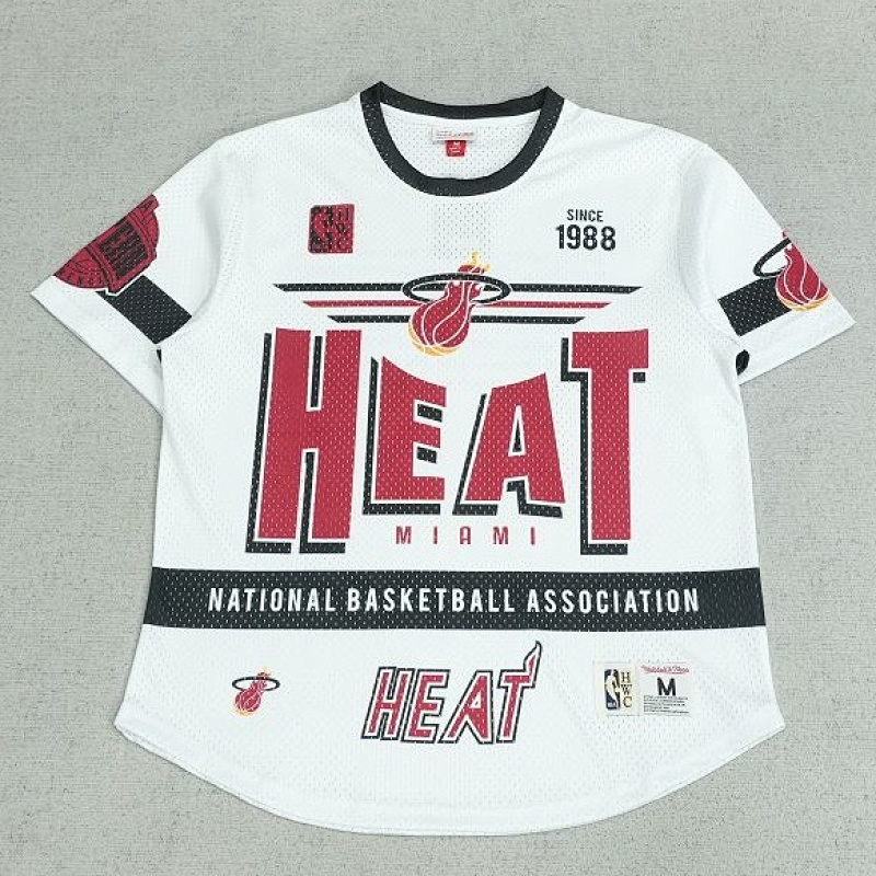 Mitchell & Ness
