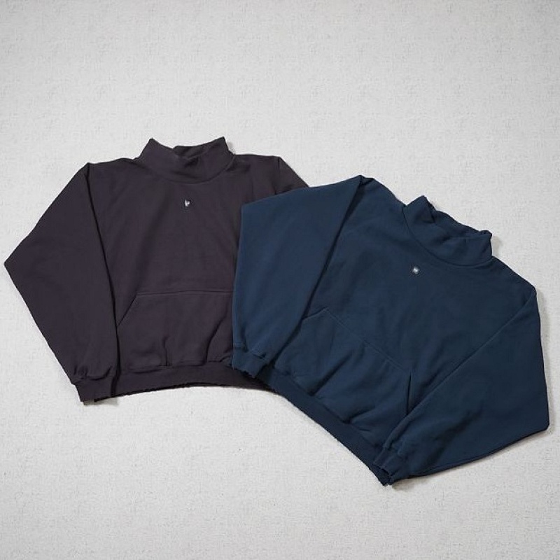 YEEZY cerwneck