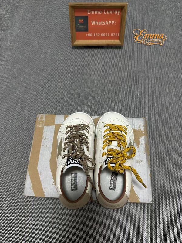 shoes 76