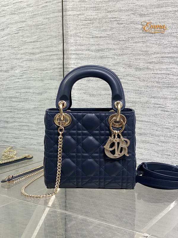P1200-LADYF710