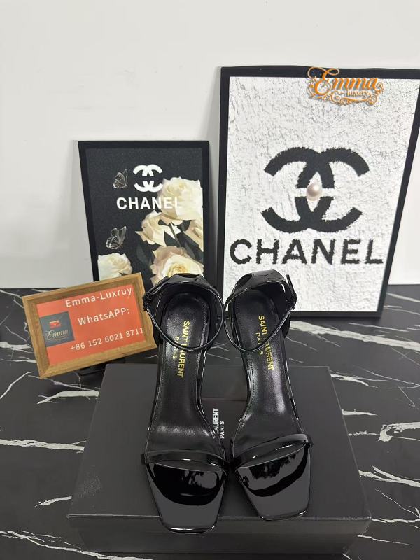 shoes 52