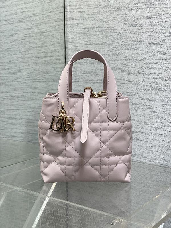 P1220-TJURS542