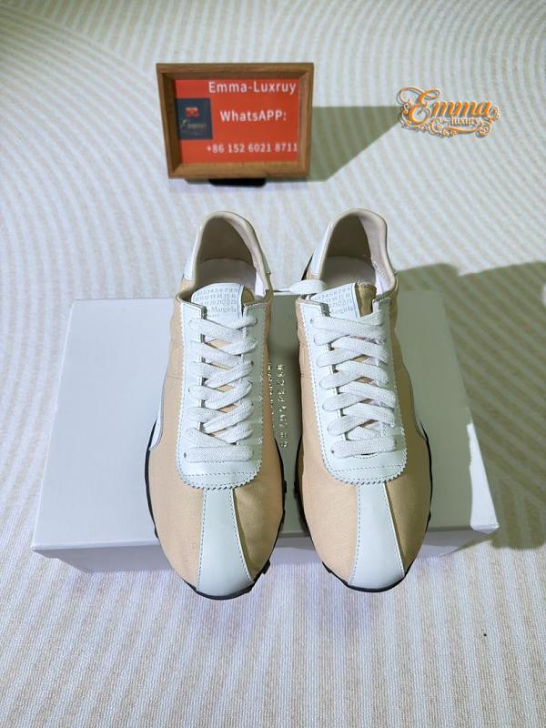 shoes 17