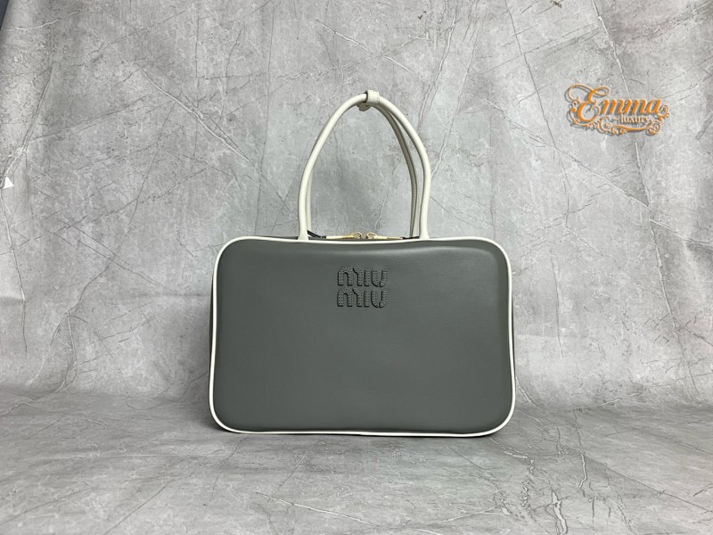 P1335-GWBHE938