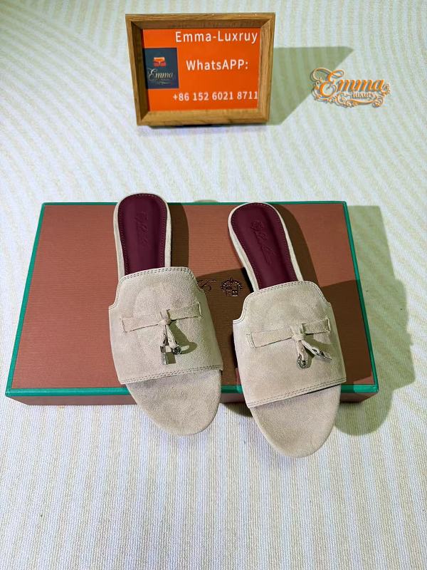 shoes 68