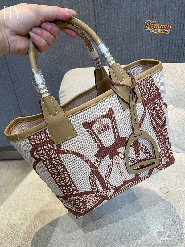 EMMA-尺寸：25cm（长）_23cm（深）_15cm（宽） 586055