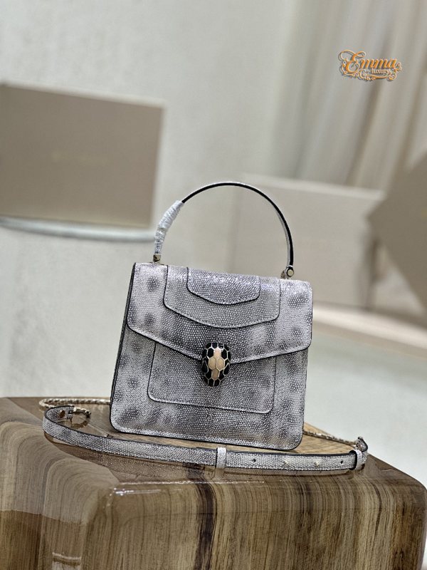 P1300-XKSTNW012505