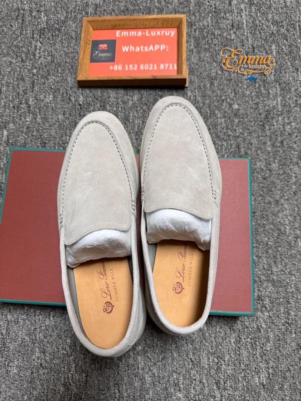 shoes 26