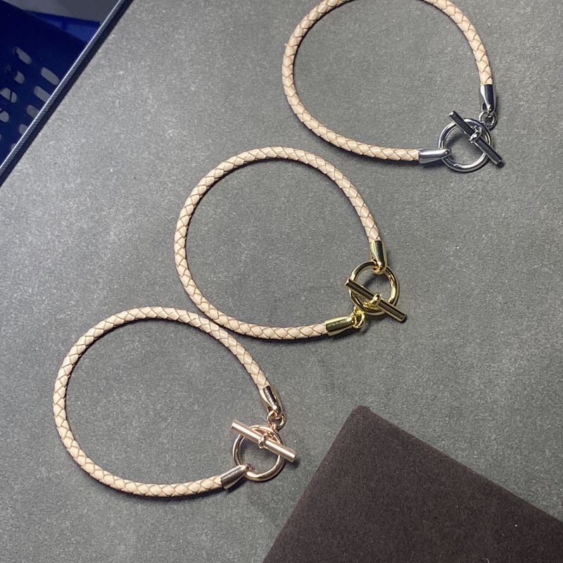 Milk tea color leather cord bracelet