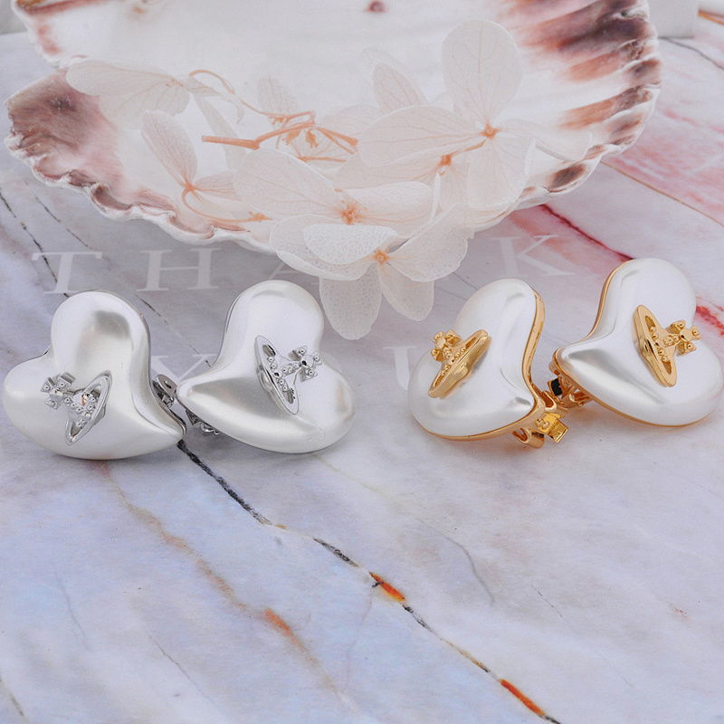 Large resin heart earrings