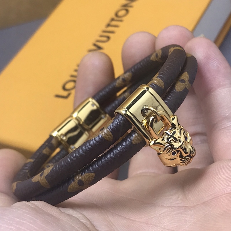 Tiger leather bracelet