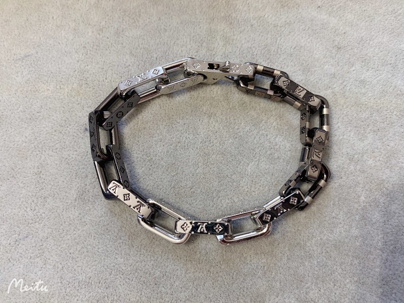 Black and white bamboo bracelet necklace