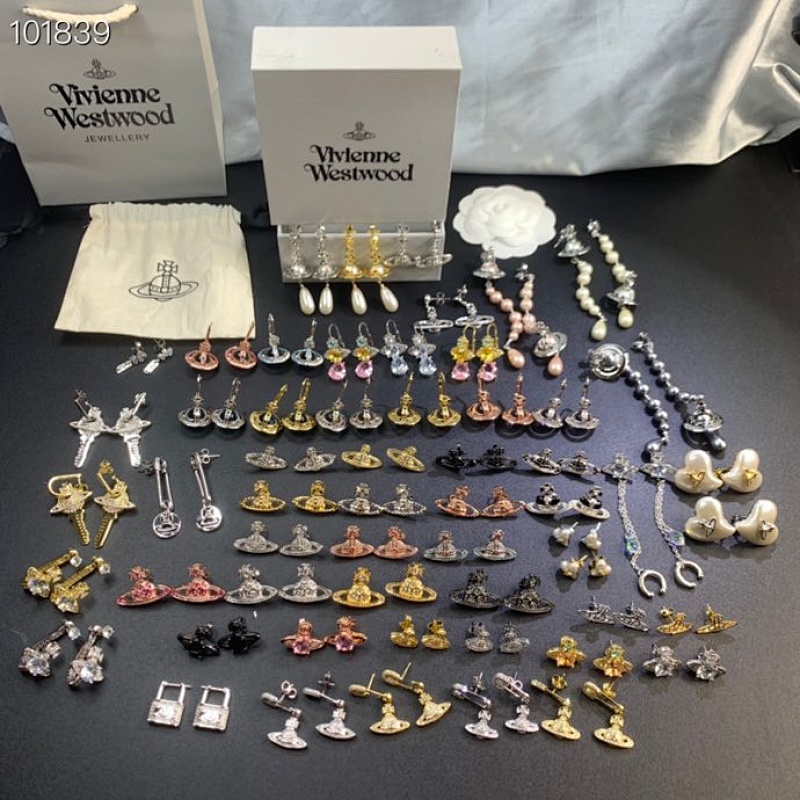 Earring collection