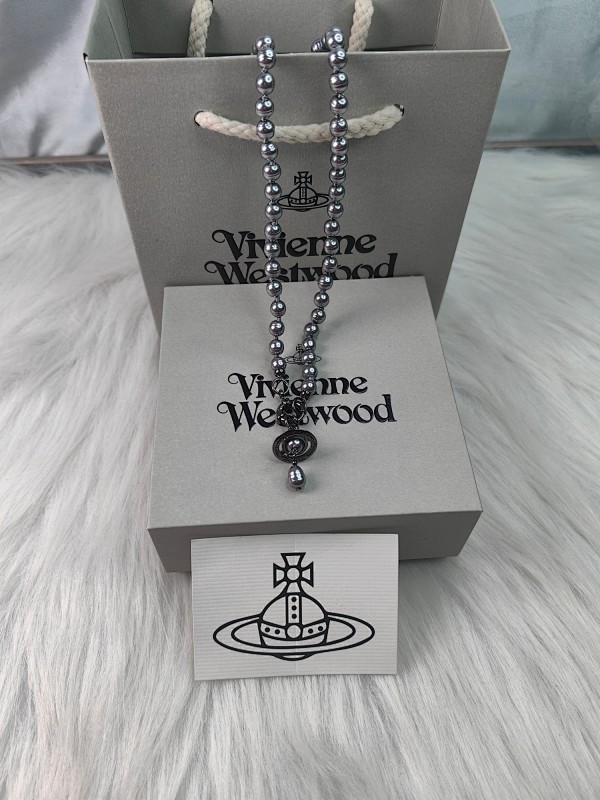 Baroque Grey Droplet Pearl Necklace
