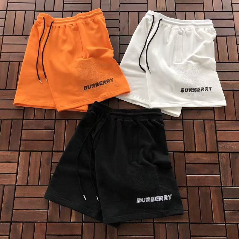 BURBERRY SHORTS 55050886 (im 185CM 70KG iwear size M in the photo)