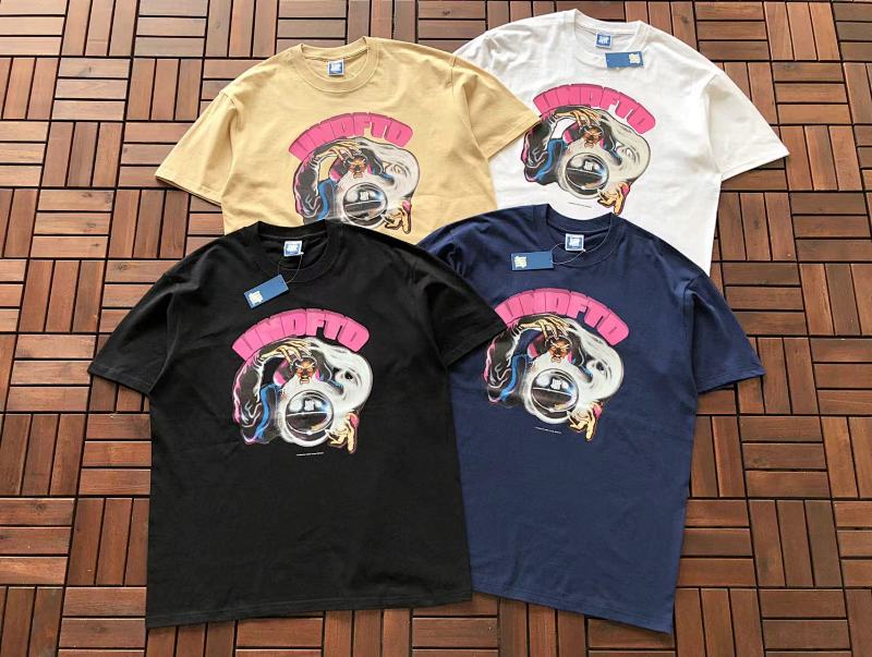 UNDEFEATED T-SHIRT 11090275