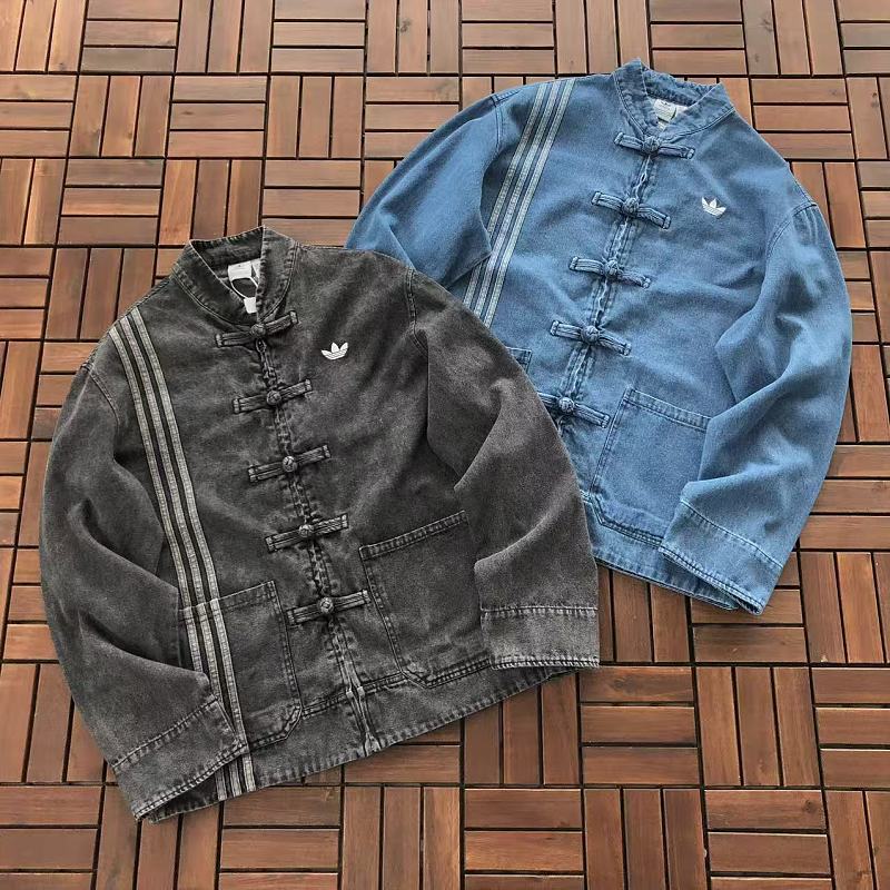 ADIDAS JACKET 77032007 (im 180CM 68KG iwear size M in the photo)
