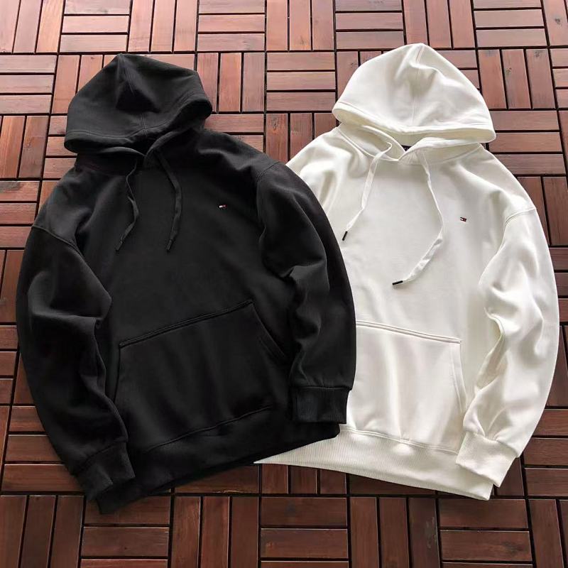 T 🔥🔥🔥 H🔥🔥🔥R HOODIE 22092380 (im 180CM 68KG iwear size L in the photo)