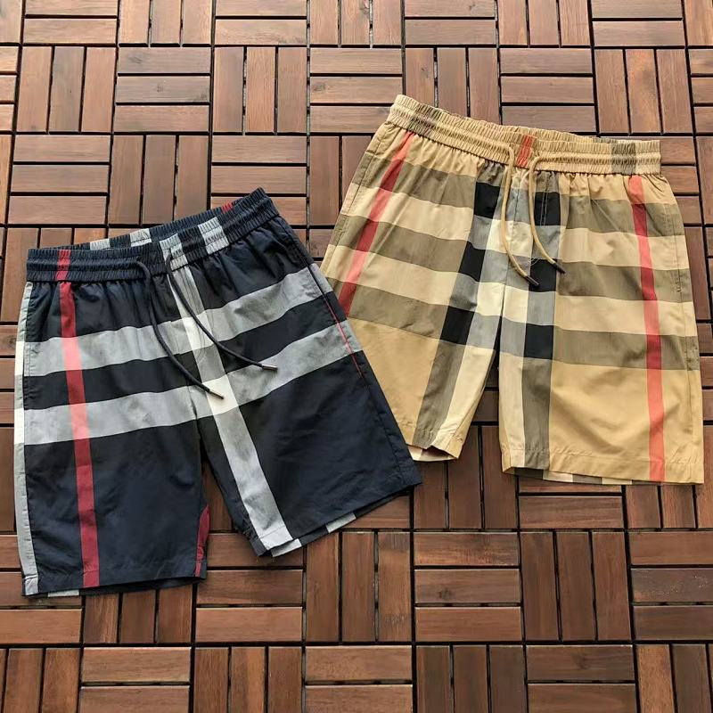 BURBERRY SHORTS 66032019 Random grid (im 185CM 80KG iwear size M in the photo)