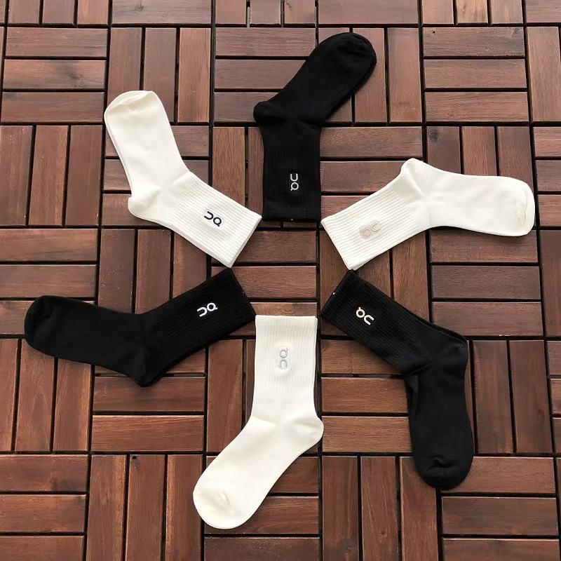 ON RUNNING SOCKS 66062461