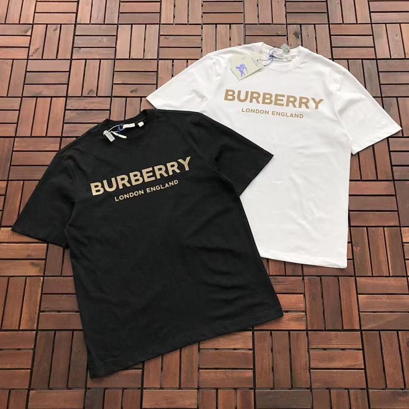 BURBERRY T-SHIRT 77031987 (im 176CM 58KG iwear size M in the photo)