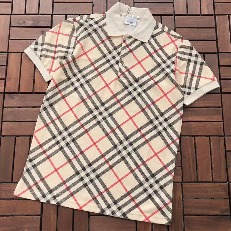 BURBERRY T-SHIRT 77031956 (im 176CM 58KG iwear size M in the photo)