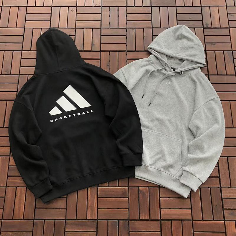ADIDAS HOODIE 77030806 (im 176CM 58KG iwear size M in the photo)