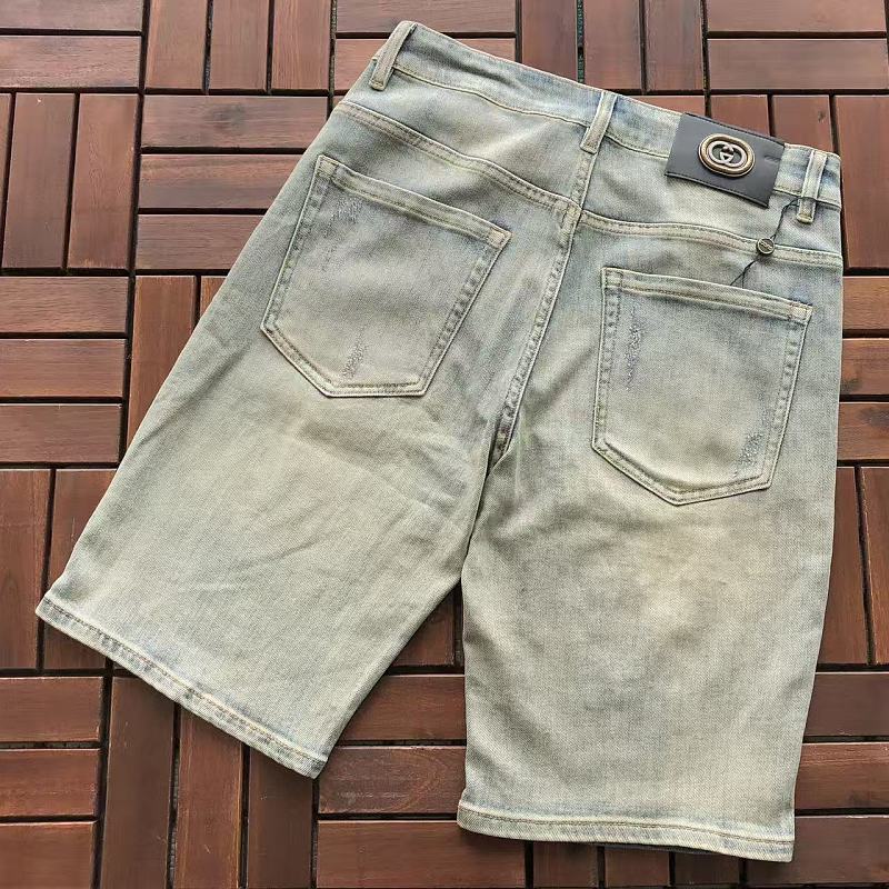 GUCCI SHORTS JEANS 77051453 (im 185CM 70KG iwear size 30 in the photo)