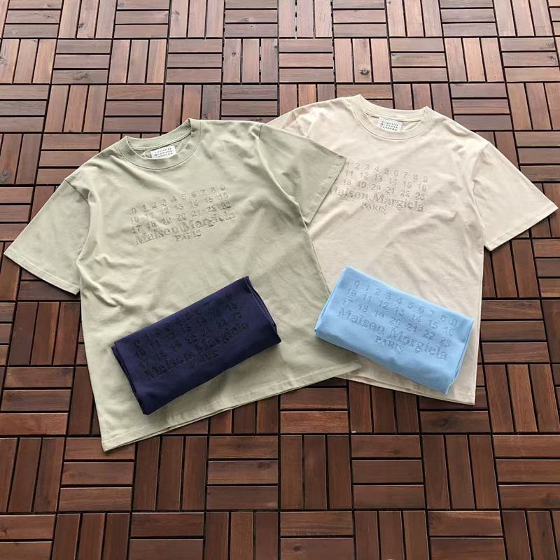 MAISON MARGIELA T-SHIRT 22111828 (im 176CM 58KG iwear size 46 in the photo)
