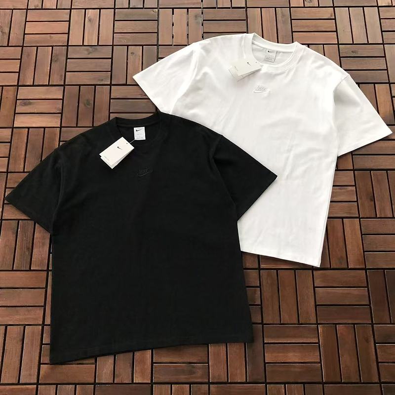 NIKE T-SHIRT 77042039 (im 185CM 80KG iwear size M in the photo)