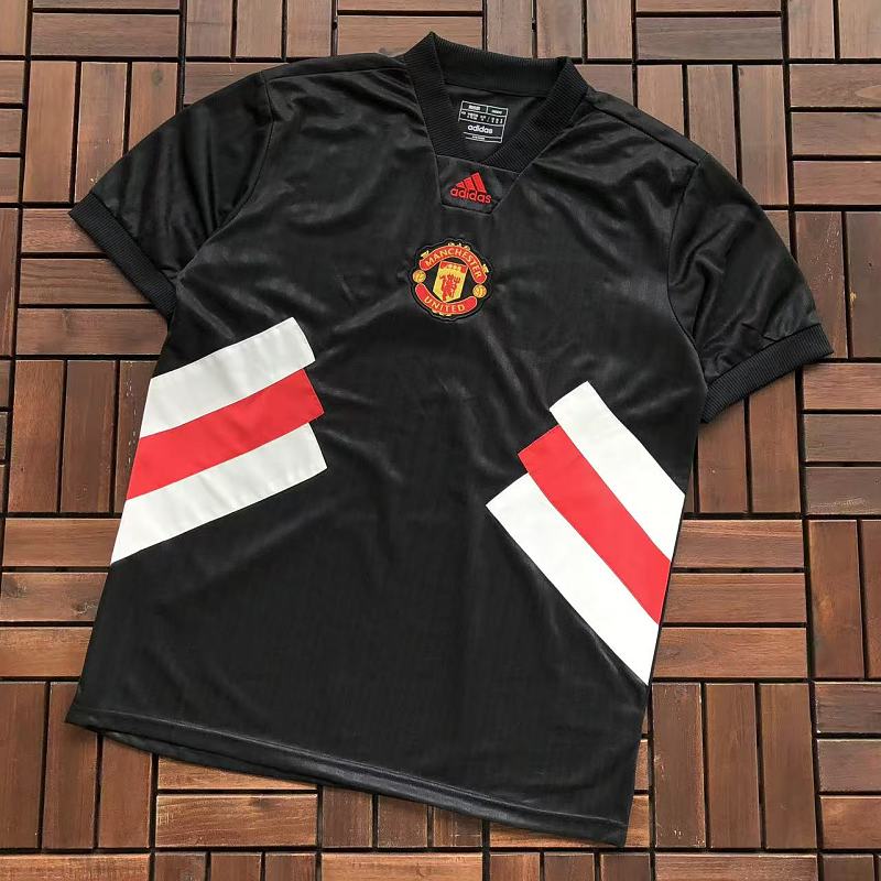ADIDAS T-SHIRT 77051305 (im 185CM 80KG iwear size M in the photo)