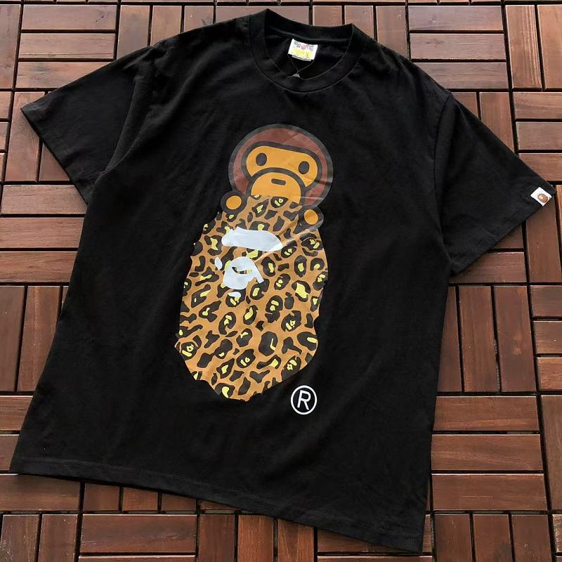 BAPE T-SHIRT 66072207 (im 185CM 70KG iwear size M in the photo)