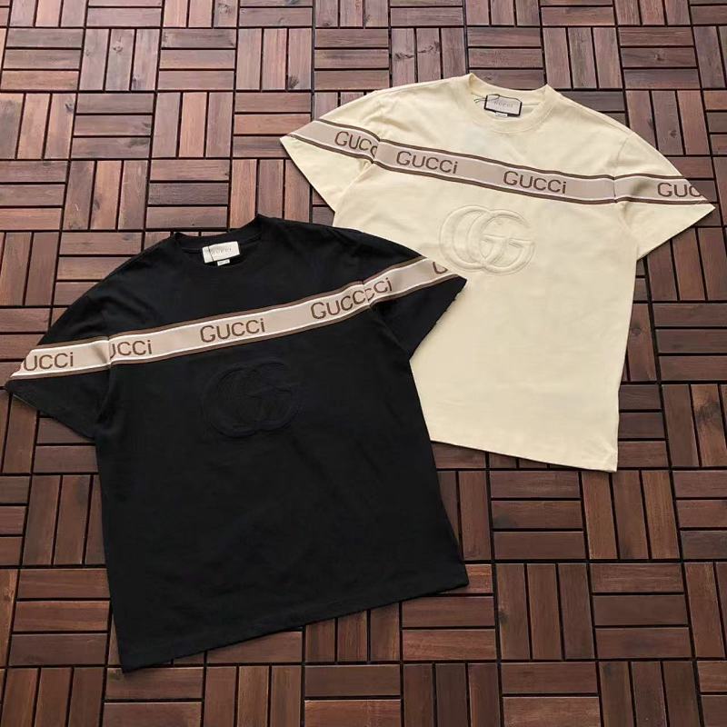 GUCCI T-SHIRT 66011542 (im 176CM 58KG iwear size M in the photo)