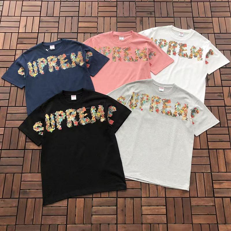 SUPREME T-SHIRT 66030714 (im 185CM 80KG iwear size M in the photo)