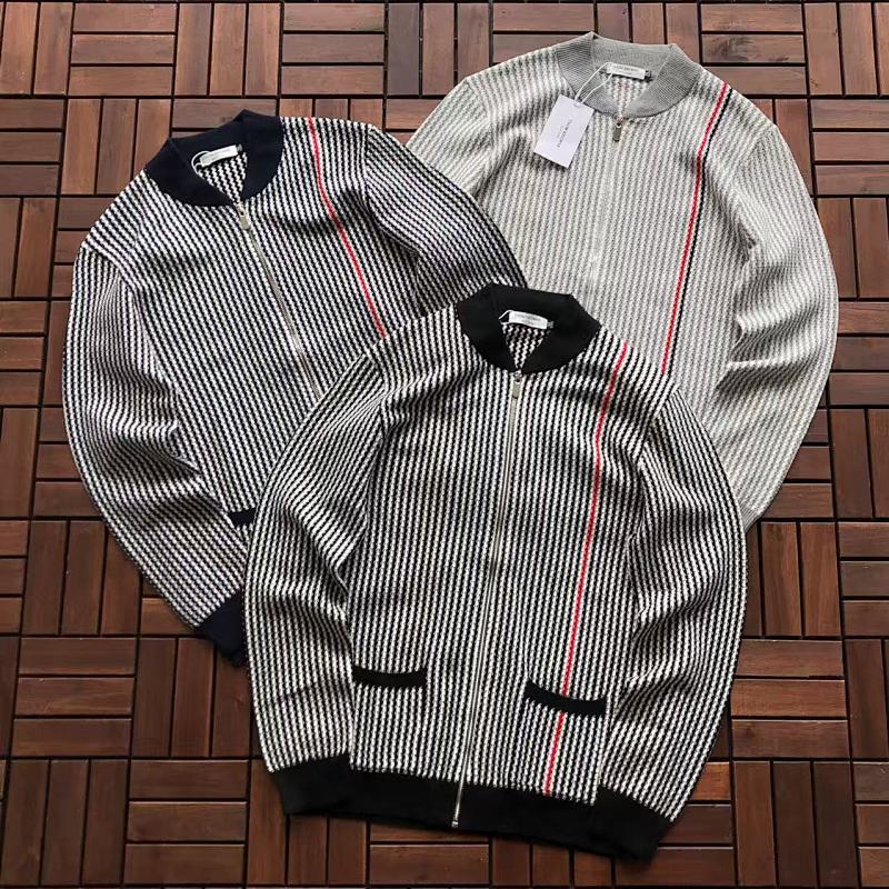 THOM BROWNE SWEATER 11102420(im 176CM 58KG iwear size 52 in the photo)