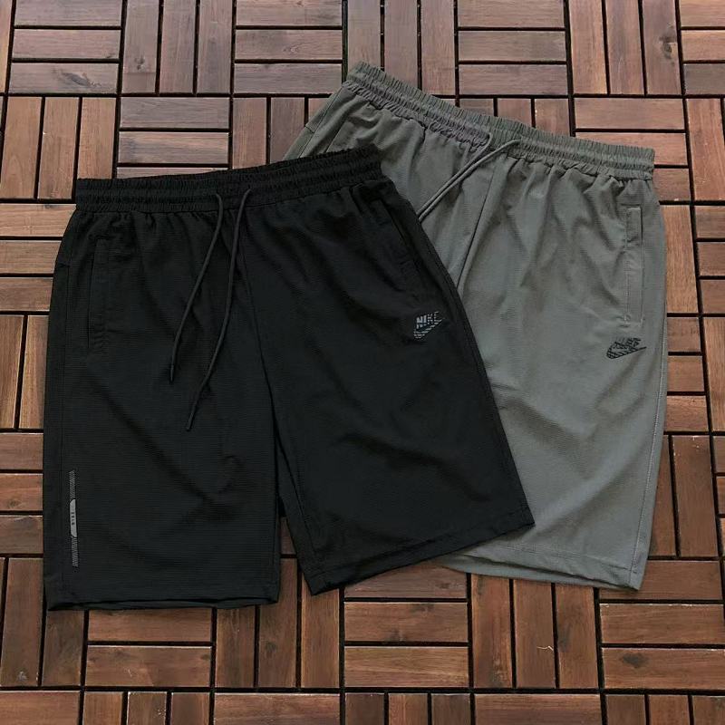 NIKE SHORTS 22111620 (im 185CM 80KG iwear size 2XL in the photo)