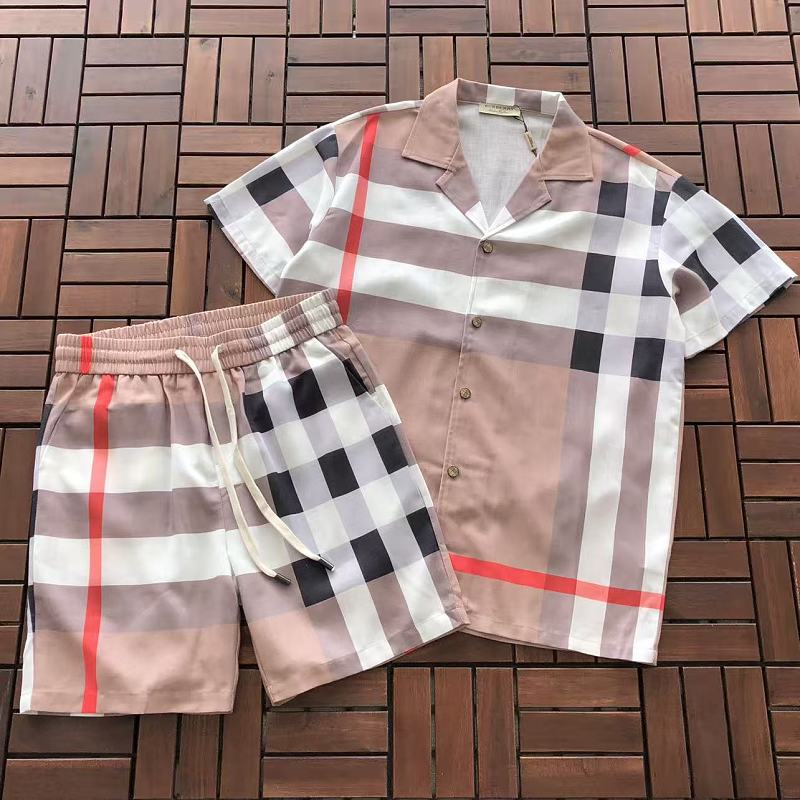 BURBERRY T-SHIRT SHIRT SHORTS 55061254 (im 185CM 70KG iwear size L in the photo)