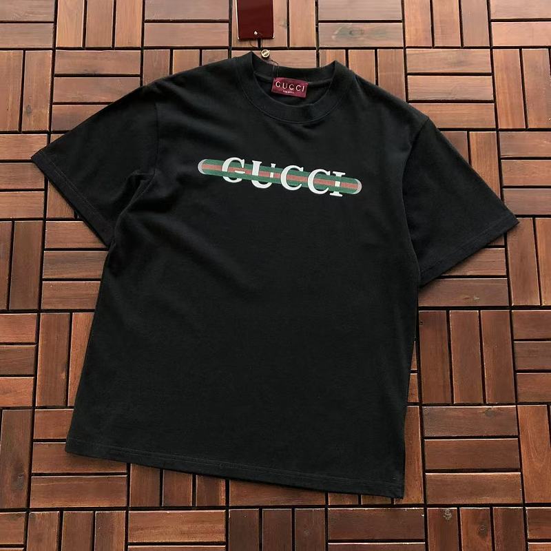 GUCCI T-SHIRT 55072024 (im 185CM 70KG iwear size S in the photo)
