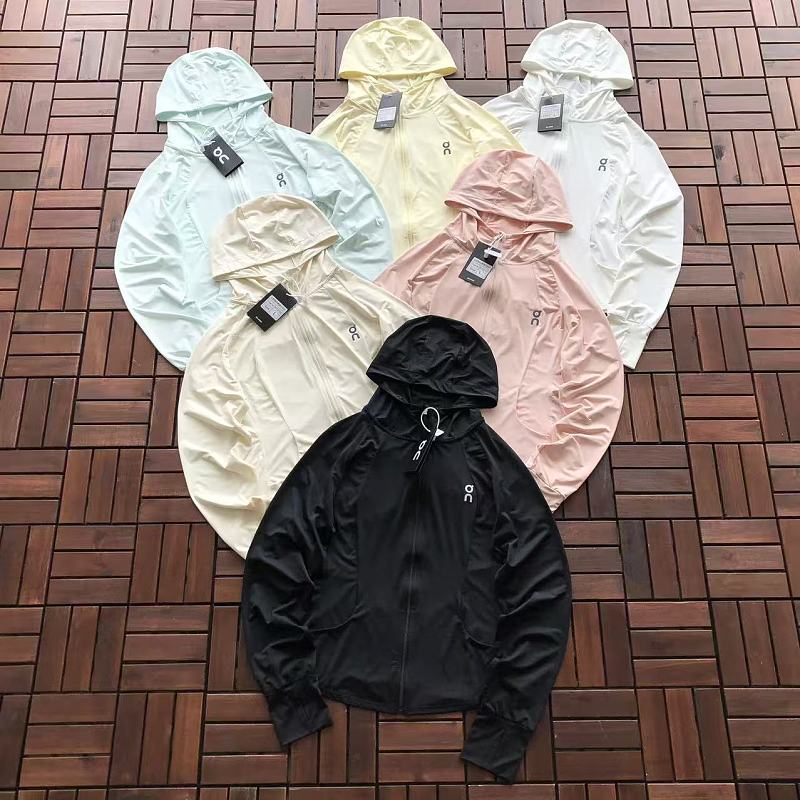 ON RUNNING JACKET WOMAN 66051513