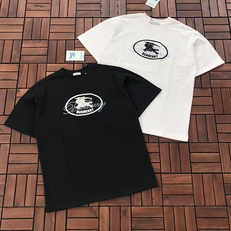 BURBERRY T-SHIRT 88060319 (im 185CM 70KG iwear size M in the photo)