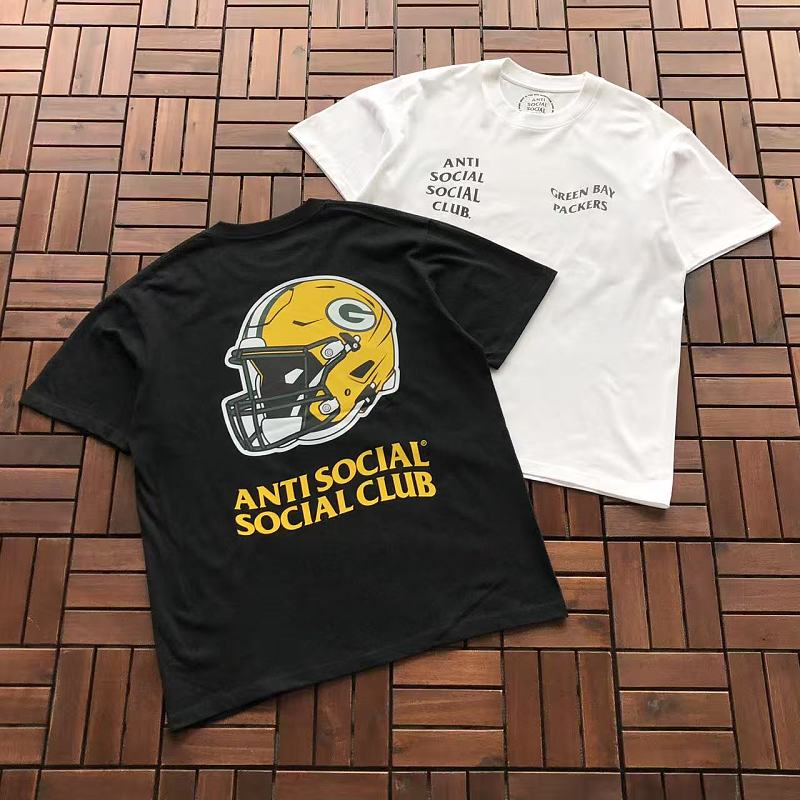 ANTI SOCIAL SOCIAL CLUB T-SHIRT 55051855 (im 185CM 70KG iwear size L in the photo)