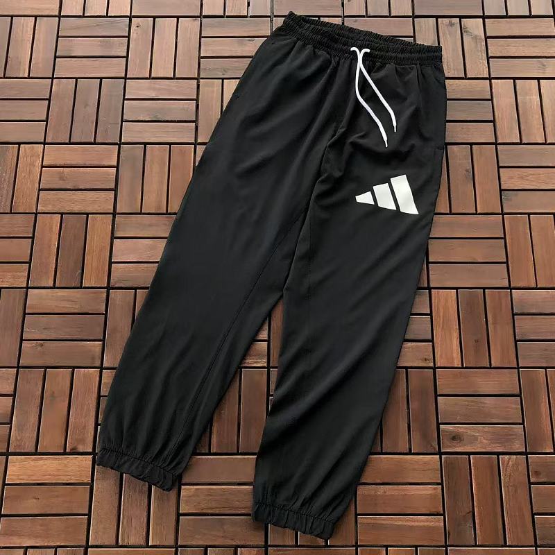 ADIDAS TROUSERS 88070858 (im 185CM 80KG iwear size L in the photo)