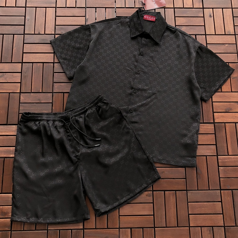 GUCCI T-SHIRT SHIRT SHORTS 77041356 (im 185CM 80KG iwear size L in the photo)