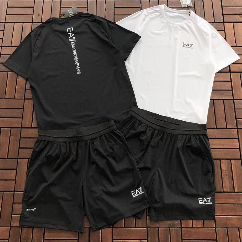 EMPORIO ARMANI T-SHIRT SHORTS 66062926 (im 185CM 70KG iwear size L in the photo)