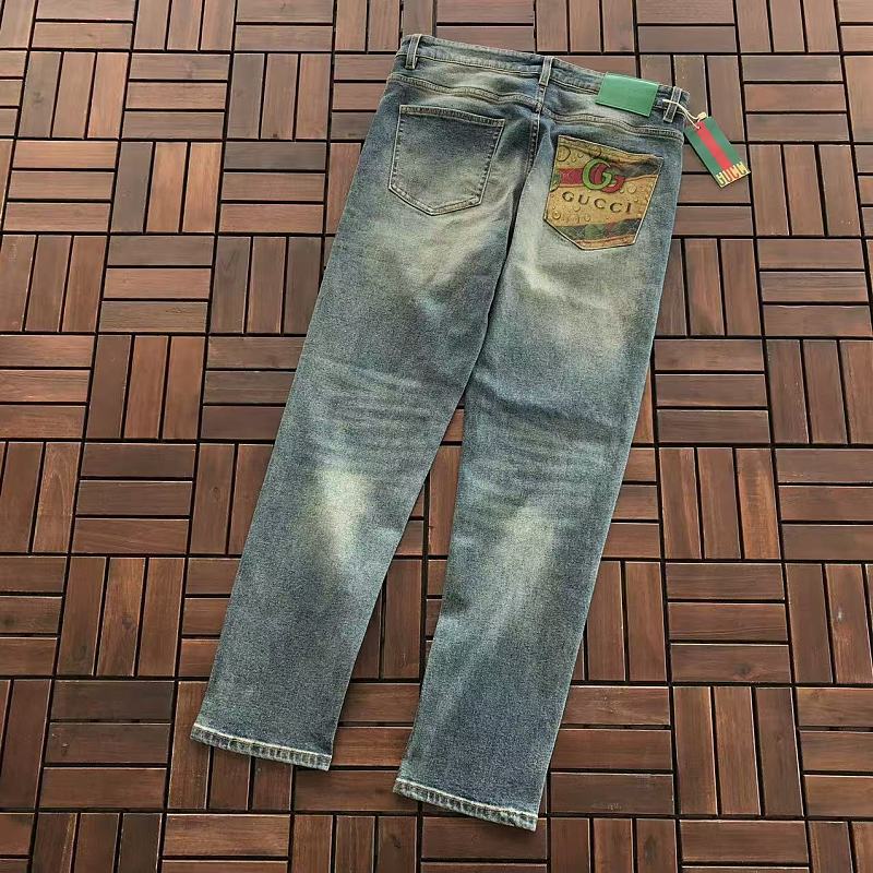 GUCCI JEANS 66063013 (im 180CM 68KG iwear size 34 in the photo)
