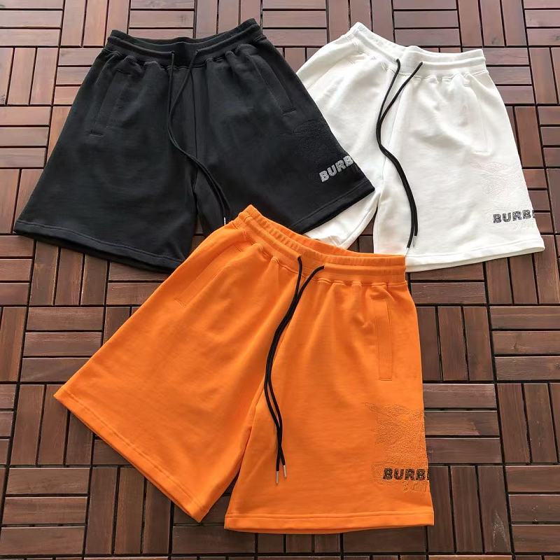 BURBERRY SHORTS 55043052 (im 185CM 70KG iwear size L in the photo)