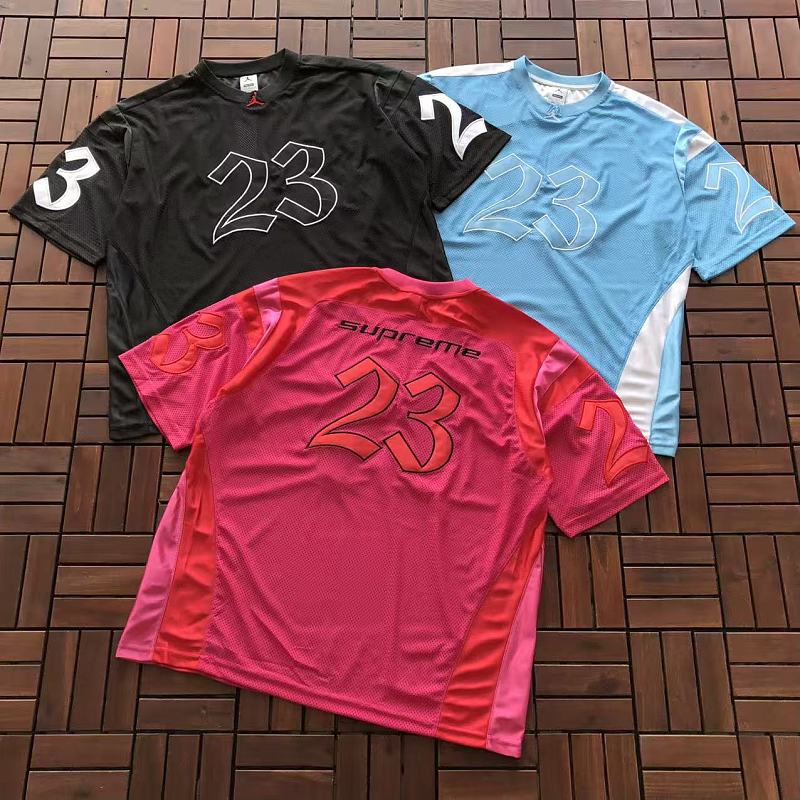 SUPREME & AIR JORDAN T-SHIRT 77072301 (im 185CM 70KG iwear size L in the photo)